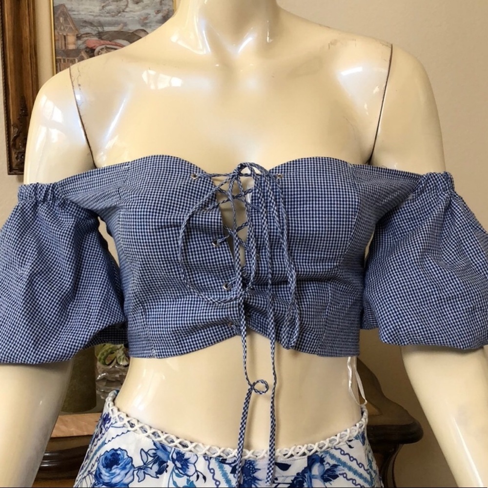 LF crop top size small